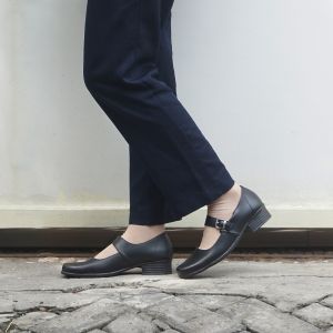 Sepatu Wanita Paskibra Kulit Sintetis Carlit Terbaru / Sepatu Sekolah / Sepatu Pengibar Bendera / Sepatu Formal