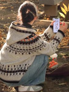 Retro Fair Isle Knitted Cardigan Sweater Barn Style Womens Autumn Winter Christmas Theme Thickened Long Sleeve Coat