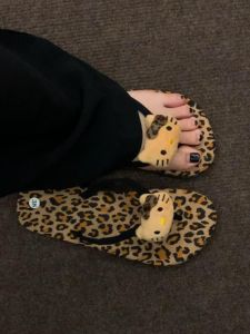 Hot Girl Leopard Print Sandals Womens High Aesthetic Beach Anti-Slip Slip-On Flat Heel Everyday EVA Thong Slippers