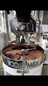 Biji Kopi Bubuk Fine Robusta Aceh Gayo 250 Gram & Kopi Roast Beans