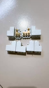 Cút chia dây điện 2 vào 4 ra 2 vào 6 ra công suất 60A