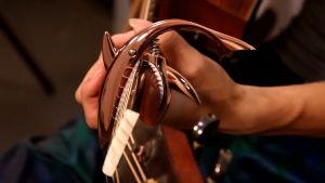 Shark Modeling Capo Gitar Akustik Paduan Aluminium Metal Gitar Capo Penjepit Gitar Kualitas Premium
