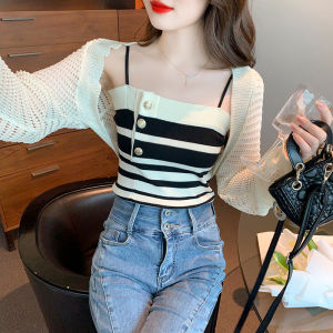 เสื้อกั๊กสีทางถักสั้นสำหรับผู้หญิงในช่วงฤดูร้อนปี 2025 ดีไซน์ใหม่ เสื้อชั้นในสุดเก๋ไก๋สำหรับนักเรียน เสื้อผ้าทำงานสไตล์เกาหลี