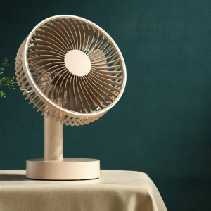 Automatic Swinging Portable Mini Desk Fan USB Charging Ultra Quiet Strong Wind Long Battery Life