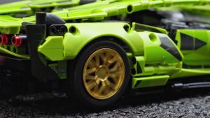 【SG Stock】Childrens puzzle toy city supercar Electric Building block Sports car (with remote control)