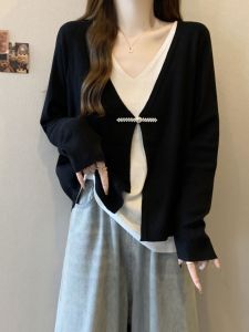 Belly Covering French Style V-neck Fake Two-Piece Sweater Needle Woven Womens Fall and Winter Slightly Oversized Girls Plus Size Shoulder Width Loose Long Sleeves Tops