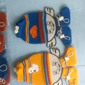 Topi Rajut Bayi 1 Set Lengkap Kaos Kaki Lucu Laki laki Perempuan 0 6 Bulan Cewek Cowok