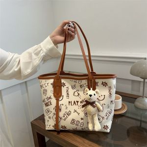 Trendy Large Capacity Tote Bag Womens Commuter Shopping Bag Fashionable Shoulder Handbag Student Class Travel Bag