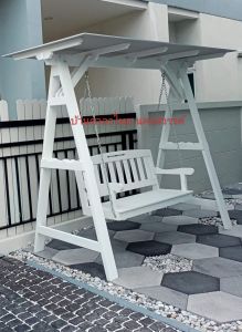 ชิงช้าไม้สักทองขนาดใหญ่นั่งได้2-3คน(โซ่สแตนเลส)