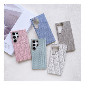 Kisscase màu sắc sang trọng họa tiết lưới Matte vỏ điện thoại cho Samsung S24 S23 S22 Ultra Plus kim loại len khung da cảm giác cứng PC + TPU chống mùa thu vỏ lưng chống sốc cho Samsung S24 S23