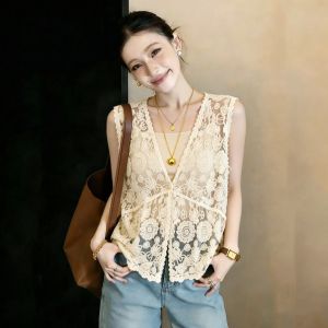 Sleeveless Lace Hollow Out Slimming Top