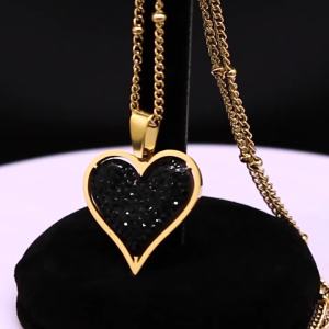 2026 Stainless Steel Black Crystal Heart Necklaces Charm Women Gold Color Small Pendants Necklaces Jewelry Bijoux N8261S01