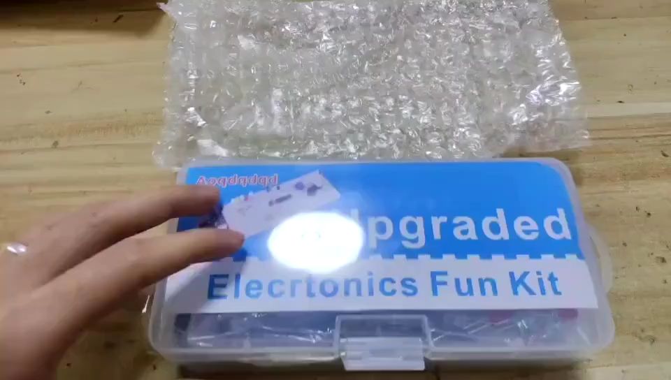 830 Breadboard Set Electronic Component Basic Starter Kit with Breadboard Cable Resistor Capacitor LED Potentiometer