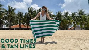 Pool Towel Super Absorbent Quick Dry Light Weight & Sand-Free Perfect for Swimming & Beach