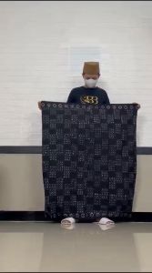 Sarung Batik Pekalongan Premium: Desain & Aksesoris Pria Dewasa