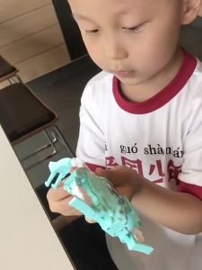 【COD】นาฬิกาข้อมือ นาฬิกาเด็ก นาฬิกาหุ่นยนต์ ดิจิตอล แสดงเวลา หุ่นยนต์,พับได้,สามารถแปลงร่างเป็นหุ่นยนต์สุดเท่ได้