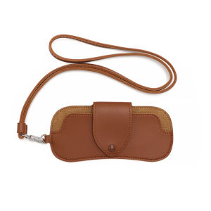 PU Leather Eyeglasses Case Portable Hanging Neck Sunglasses Storage Box for Men & Women Myopia Protection Glasses Holder