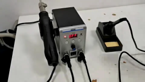 lectric Soldering Station With Hot Air Blower And Soldering Iron 2In1 SMD/BGA Soldering with Precise Temperature Control