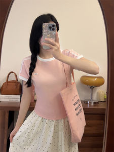 เสื้อยืดแขนสั้นผู้หญิง ทรงเข้ารูป ลายทาง เอวสั้น ดีไซน์เก๋ไก๋ ทรงเข้ารูป ผ้าคอตตอนผสมยางยืด ฤดูร้อน 2025