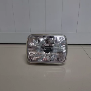 ไฟหน้าเพชร เหลี่ยมใหญ่ สำหรับรุ่นตาลึก นิสสัน อีซูซุ มาสด้า มิตซูบิชิ โตโยต้า หลอด H4 FITT-836