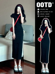 Karrar betsey | Đầm Dài Ôm Body Phong Cách Audrey Đen Sang Trọng