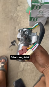 Khoá điện Jk318L dùng cho xe ô tô Jiefang Liuping Diesel faw đầu kéo và một số loại xe ô tô khóa đề khởi động xe ô tô