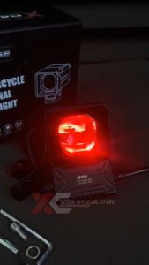 Lampu Depan Tembak Sorot D2 Kotak Plus Devil Cahaya Biled Hi Low Eye Glass X-case