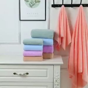 ผ้าเช็ดตัวให้บริการ หน้าผ้าด้วย แผ่นหน้าทำให้ดูดน้ำแห้งเร็ว ต้านเชื้อรา ต้านริ้วรอย เป็นบริการที่น่าสนใจ สร้างความสวยคมบาง สมบูรณ์และความสูงของใบหน้า รอบความสวยที่ดีที่สุด