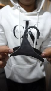 ที่แขวนกระเป๋า ตะขอแขวนผ้าพันคอ ไม้แขวนเสื้อผ้า ผ้าคลุมไหล่และกระเป๋าถือ ที่แขวนผ้าอเนกประสงค์ แข็งแรง ทนทาน