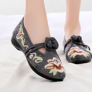 รองเท้าผ้าปักลายดอกไม้สไตล์ฮันฟู่ รองเท้าเต้นรำที่มีพื้นหนาและพื้นแบนสำหรับผู้หญิงในฤดูใบไม้ผลิและฤดูใบไม้ร่วง