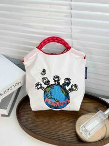 Guaranteed 100 High-Quality Mini Snoopy Japanese Style Nylon Environmental-Friendly Satchel Shoulder Bag Celebrity Same Ballchain