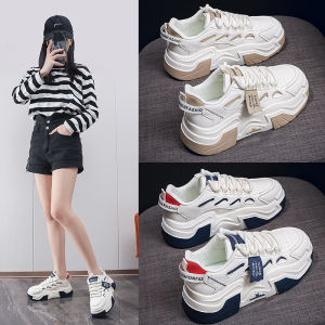 รองเท้าผ้าใบพื้นหนาสำหรับผู้หญิง ฤดูร้อน 2024 รองเท้าผ้าใบสีขาวแบบสวมสบาย ระบายอากาศได้ดี รองเท้าลำลอง ส้นแบน พื้นยาง