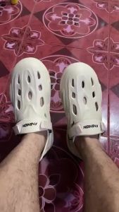 2025 New Sandals For Men Korean Fashion Summer Beach Shoes For Men Anti-slip Outdoor Sports Sandals Mens Hole Shoes