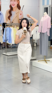 [MUA 2 GIẢM 25K] Sục nữ kiểu phối nơ thời trang GUMAC GF10034