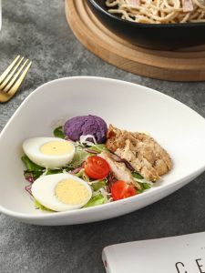 Irregular Ceramic Bowl Deep Dish Dessert Plate Home Use Tableware Fruit Salad Bowl Japanese Style Porcelain Plate Food Serving Dish