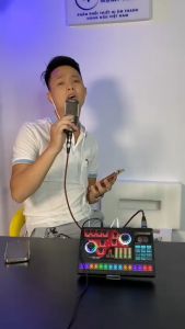 Combo thu âm livestream karaoke soundcard X5 với mic thu âm SM8B. Tặng tai nghe + dây canon 3m. Bảo hành 12 tháng