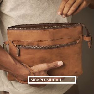 Lecari Kevin Clutch Bag Pria Kulit: Kelebihan & Fungsi Praktis