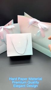 🎀Free Ribbon🎀 Elegant Hard Paper Gift Bag Thick Door Gift Bag Tote Kraft Beg Kertas Wedding Kahwin Kenduri 婚礼彩带礼物袋子