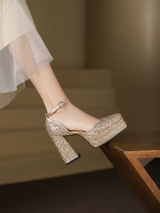 สไตล์เจ้าหญิงคริสตัลรองเท้าแต่งงานรองเท้าส้นสูงสบายแพลตฟอร์มกันน้ําสําหรับเจ้าสาวงานเลี้ยงอาหารค่ํา ทันสมัย เดี่ยว สายคล้อง