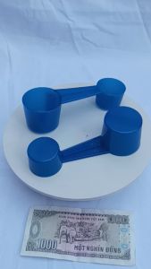 D07 - 10 cái Muỗng 2 đầu định lượng xúc/múc thức ăn cho chiến kê gà chó mèo 20g/40g