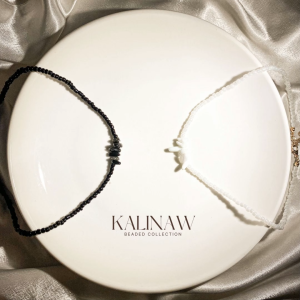 KALINAW Natural Puka Shell Chip Choker I Black and White Beaded Necklace