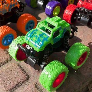 2pcs Childrens inertia toy car four-wheel drive off-road vehicle fall-resistant model car 3-4-6 years old