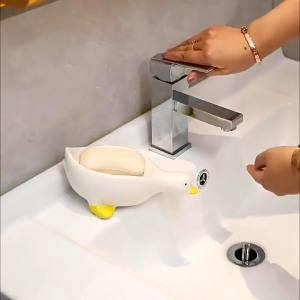 Yellow White Duck Shape Soap Box Cartoon Soap Dish Drainable Soap Holder Soap Container Soap Dish For Tray Bathroom Accessories