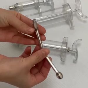 ครบชุด ไซริ้งป้อนอาหาร สำหรับ 5ml-100ml ป้อนยา ตัวกรอกยา ถูกต้อง สำหรับผู้ที่ทำงานในการเชื่อมต่อกับสัตว์เลี้ยง