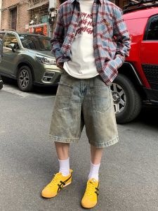 Retro American Streetwear Distressed Denim Jeans Men Women Casual Straight Leg Five-inch Pants Yellow Mud Wash Summer Wear