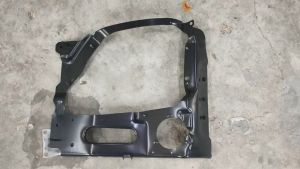 J109S01 HEAD LAMP BRACKET NISSAN UD TRUCK CRONER LORRY AKSESORI