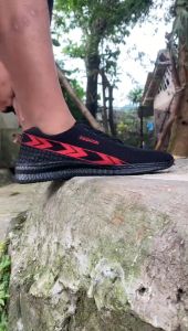 YASMINALSHOP11 - SEPATU SNEAKERS SEKOLAH TRENDY IMPOR PRODUCT TOP SELLER FASHION SEPATU SNEAKER PRIA RUNNING BISA COD