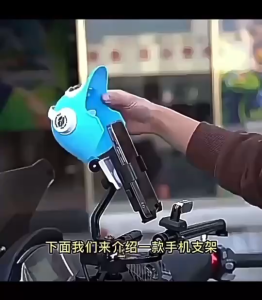 ที่จับมือถือติดมอเตอร์ไซค์  ที่ยึดโทรัพท์ มือถือ สำหรับมอเตอร์ไซค์ ป้องกันกันแดด กันฝน พร้อมส่ง