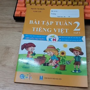 Sách - Bài Tập Tuần - Tiếng Việt Lớp 2 - Tập 1 - Kết Nối (Qbooks)