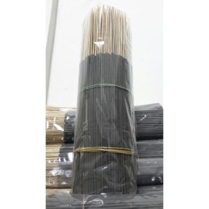 ธูปสมุนไพรไล่ยุง 1 มัด 1 กิโล 100 บาท (ประมาณ 600 ก้านธูป)